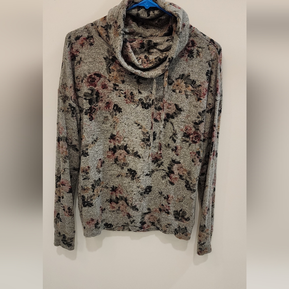Cowl neck pullover